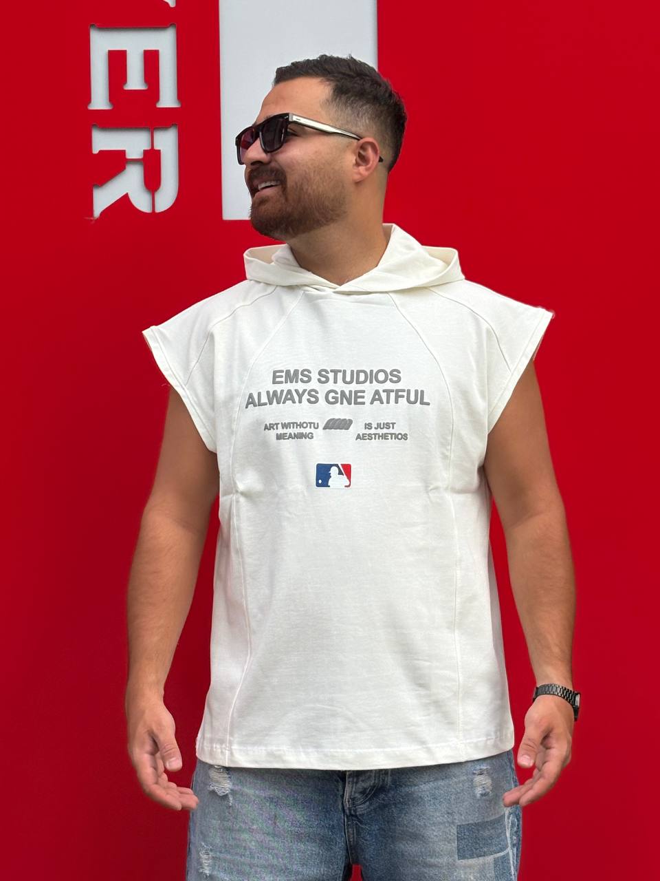 وست کلاه دار